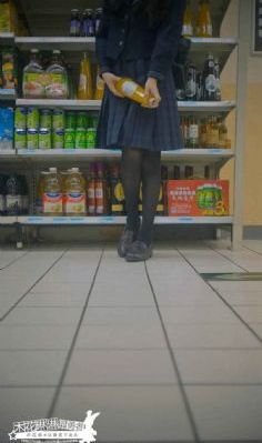 亚洲精品白色在线发布_1080P全集免费播放