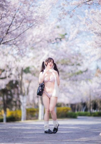 亚洲日韩国产av无码无码精品_高清完整版免费在线观看