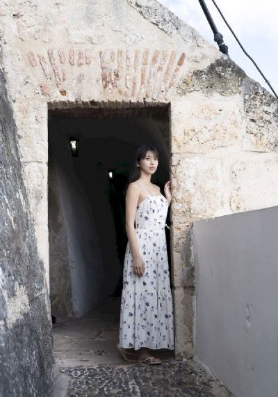 亚洲女人被黑人巨大进入播放_HD全集免费播放
